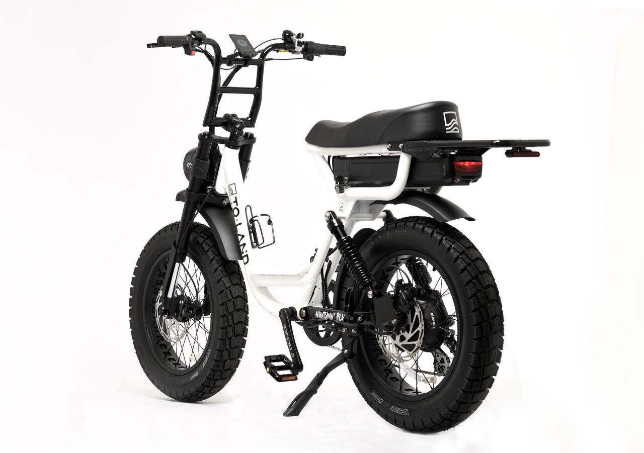 White Fat Tyre Bike