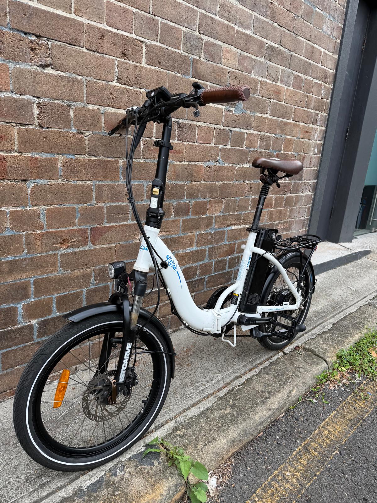 NCM Paris+ Folding E-Bike (Second-Hand) - 250W, 36V 19Ah 684Wh